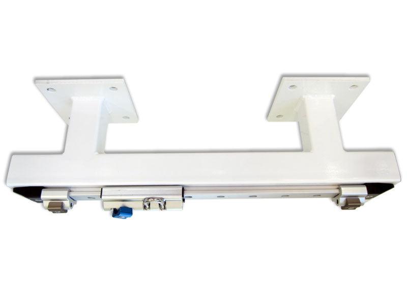 Standardschiene-Beispielinstallation-komplett-auf-Unterkonstruktion