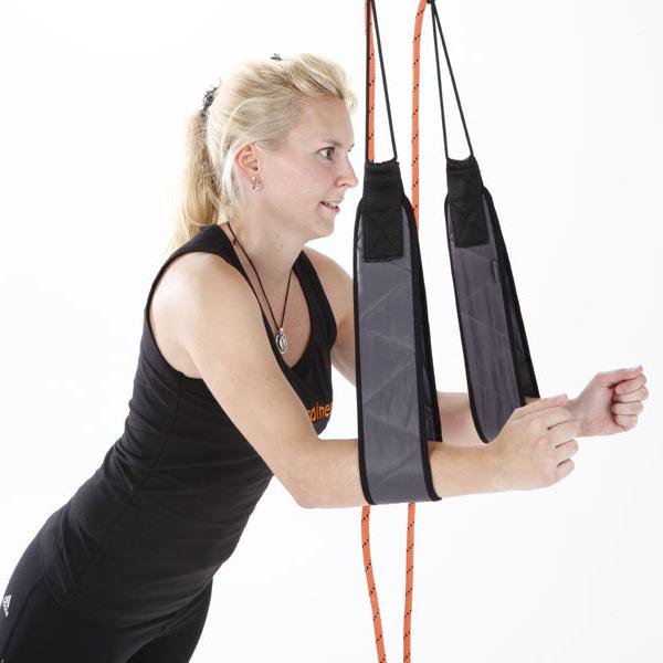 nutzung-der-handschlaufen-des-rehape-slingtrainer